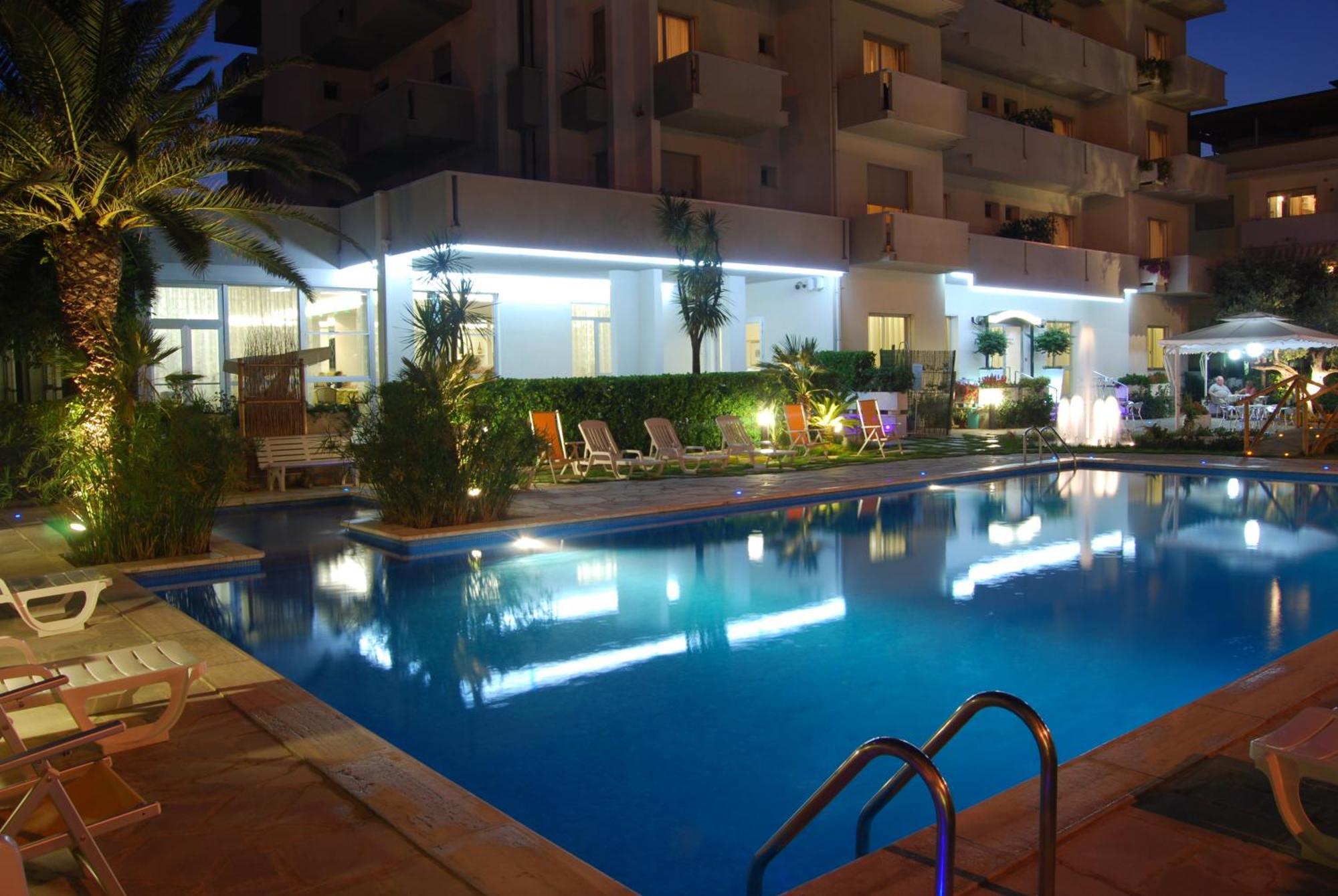 Hotel Costa Verde トルトレート エクステリア 写真